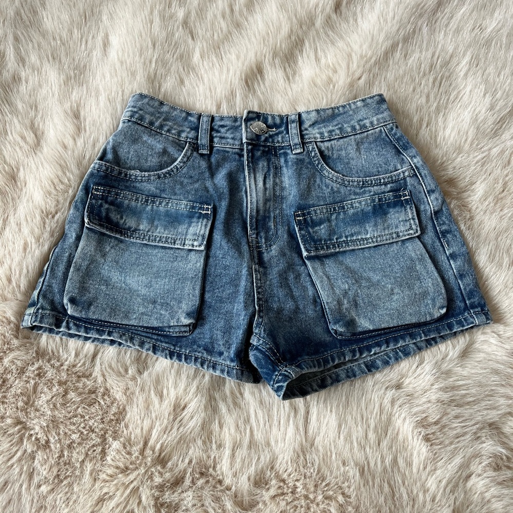 Refuge Indigo Jean Shorts with Pockets